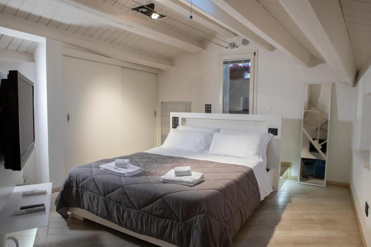 Casa Paoligno Apartment Iesi Luaran gambar